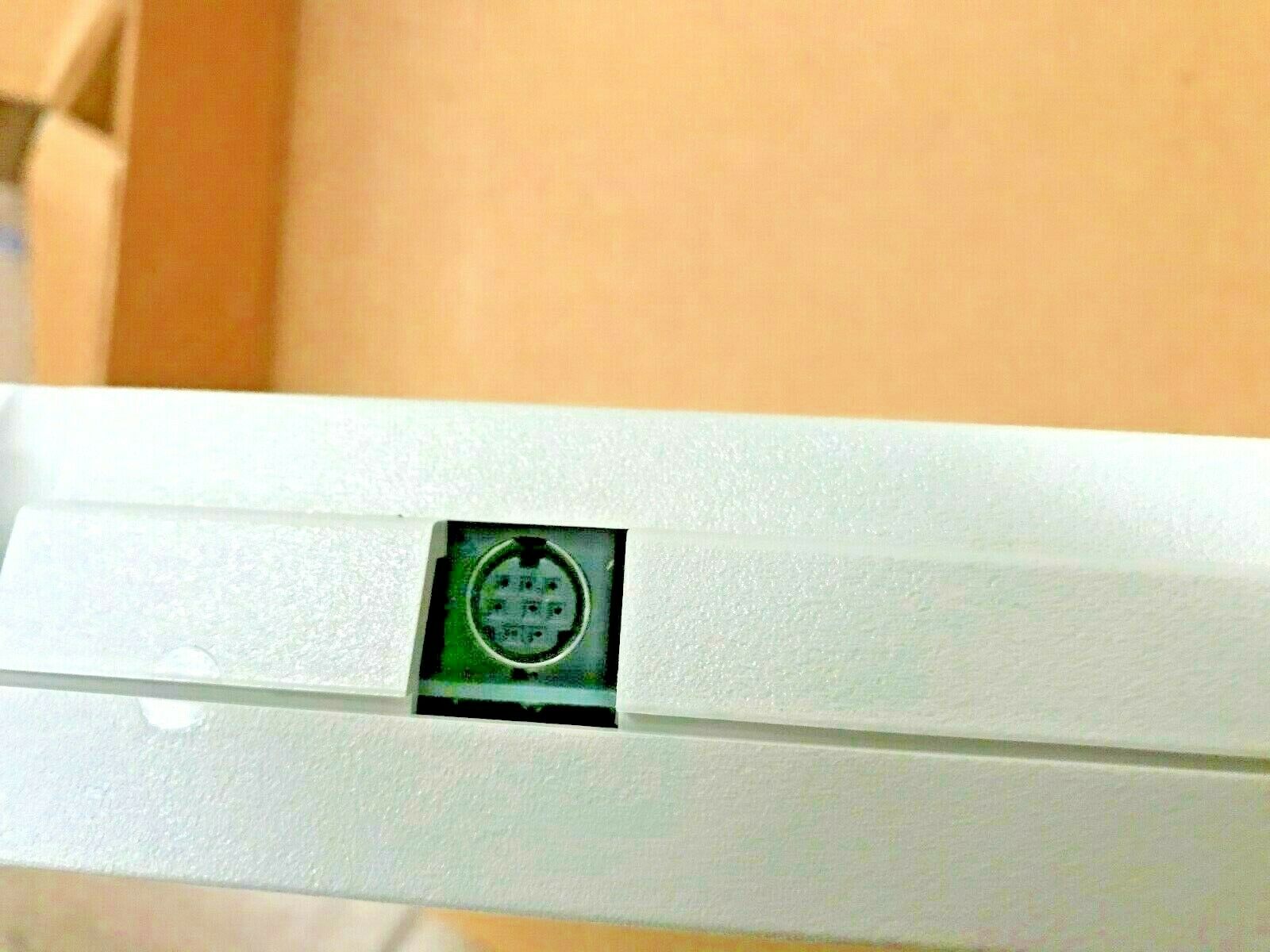 sun type-4-alike connector.jpg