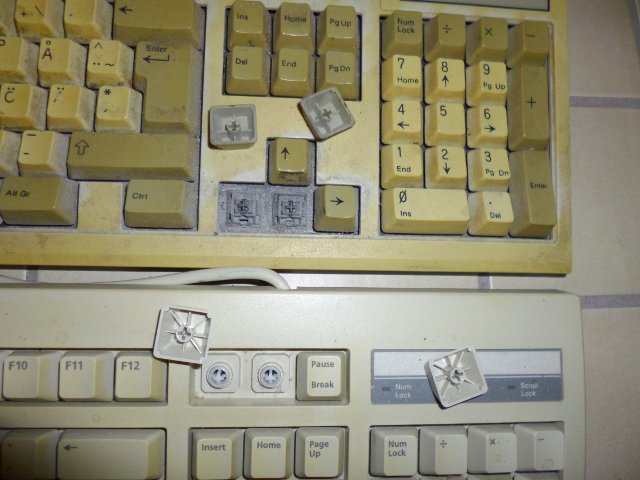 filthykeyboard.jpg