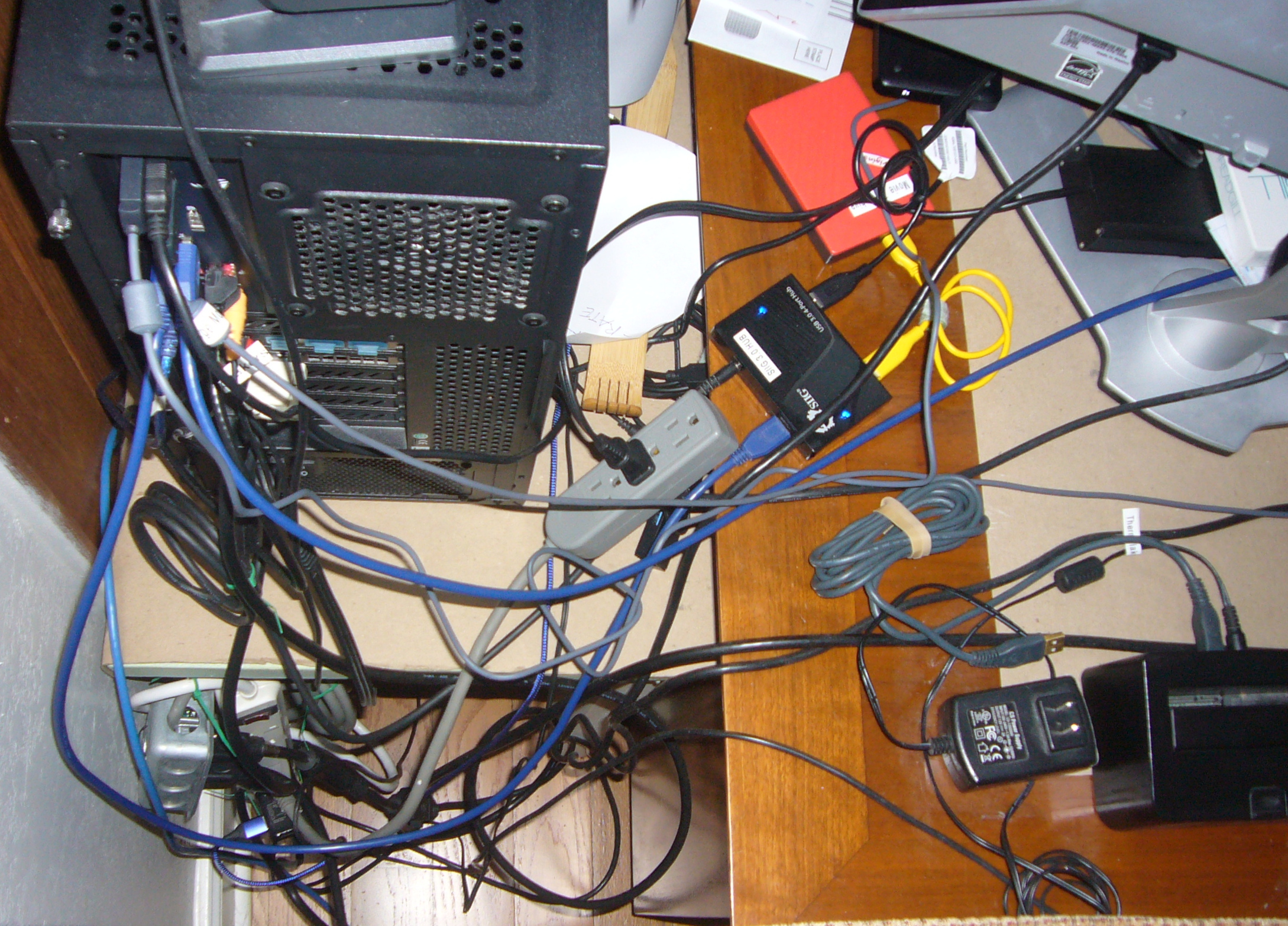 fohat-desk-rear.JPG