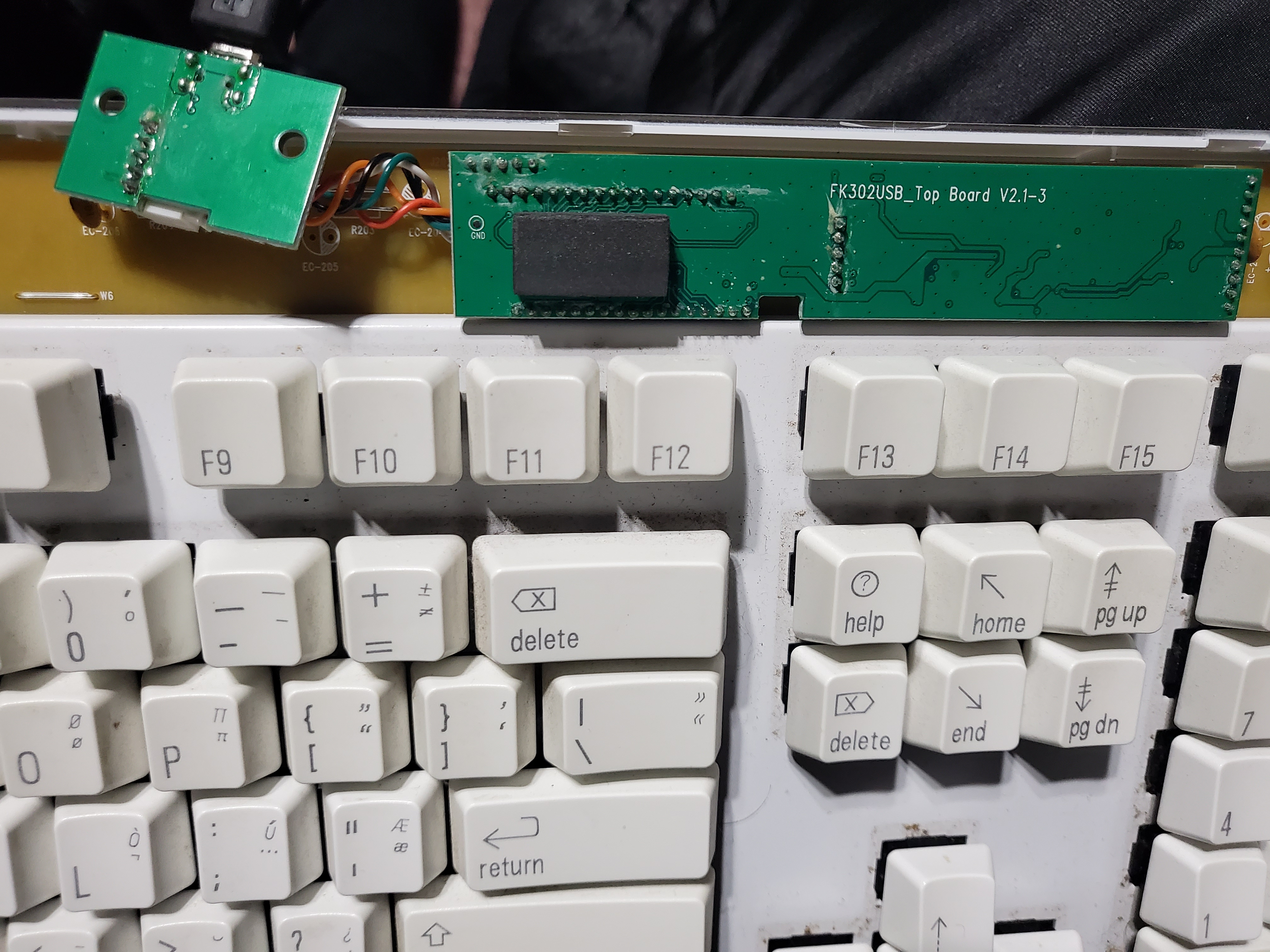 New controller in old keyboard.jpg