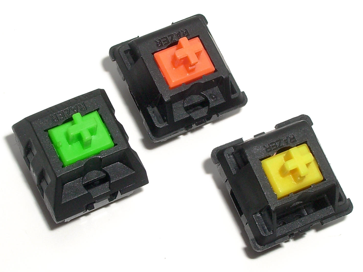 Переключатель razer yellow. Свичи рейзер. Razer yellow switch. Razer red switch. Razer yellow switch.