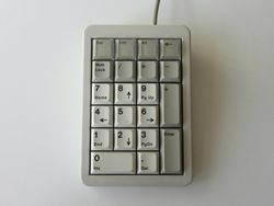 Cherry G84-4700 Keypad 