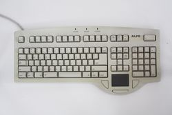 Alps MCM-106 Mac keyboard.jpg
