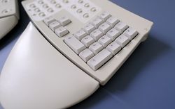 Apple Adjustable Keyboard - Deskthority wiki